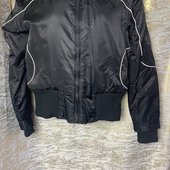 GROGGY Black Women’s Bomber/Winter Jacket Size L - Picture 4 of 16